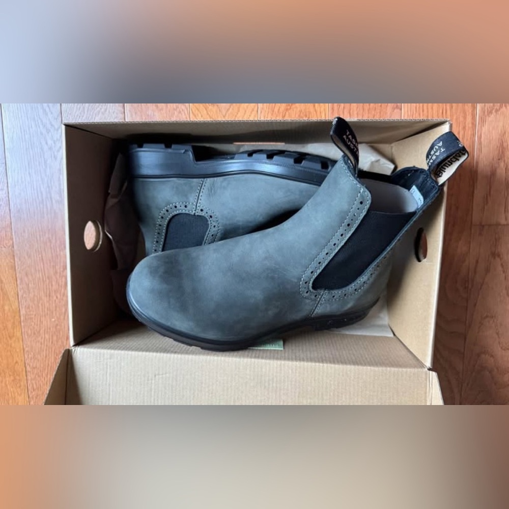 Blundstone High Top Boots